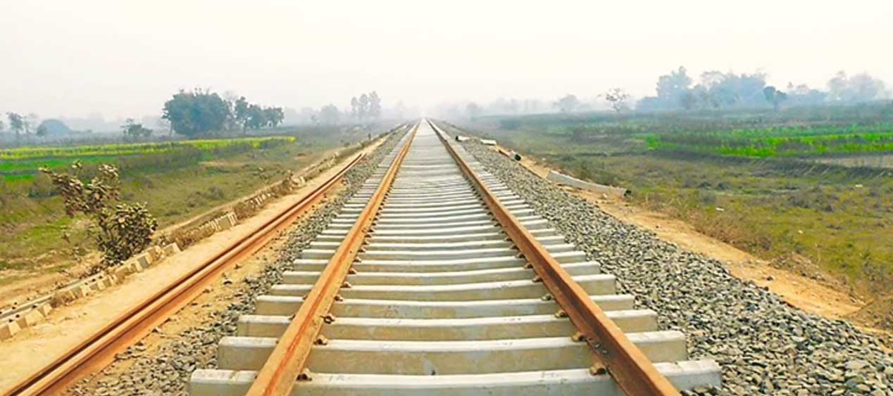 India to help Nepal build rail link to Kathmandu